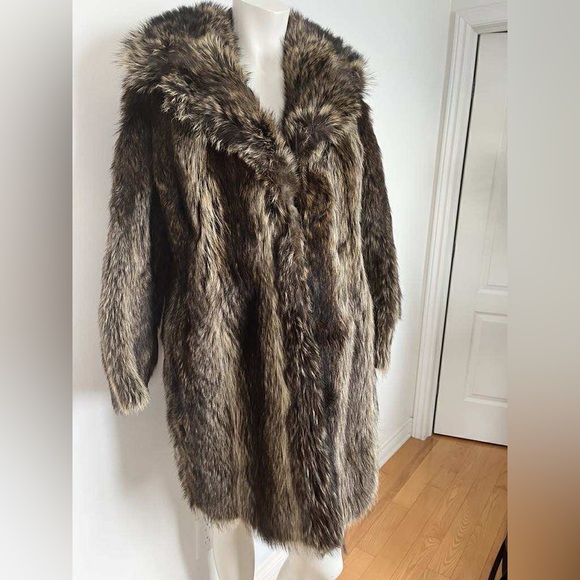 Luxurious Racoon Fur Coat - Picture 1 of 1